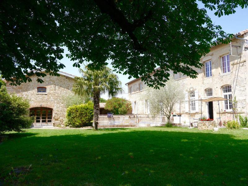 Ferme St Pierre 2 Suites Avec Repas, Piscine, Clim, Cheminee Ou Baignoire Spa Chabeuil Luaran gambar