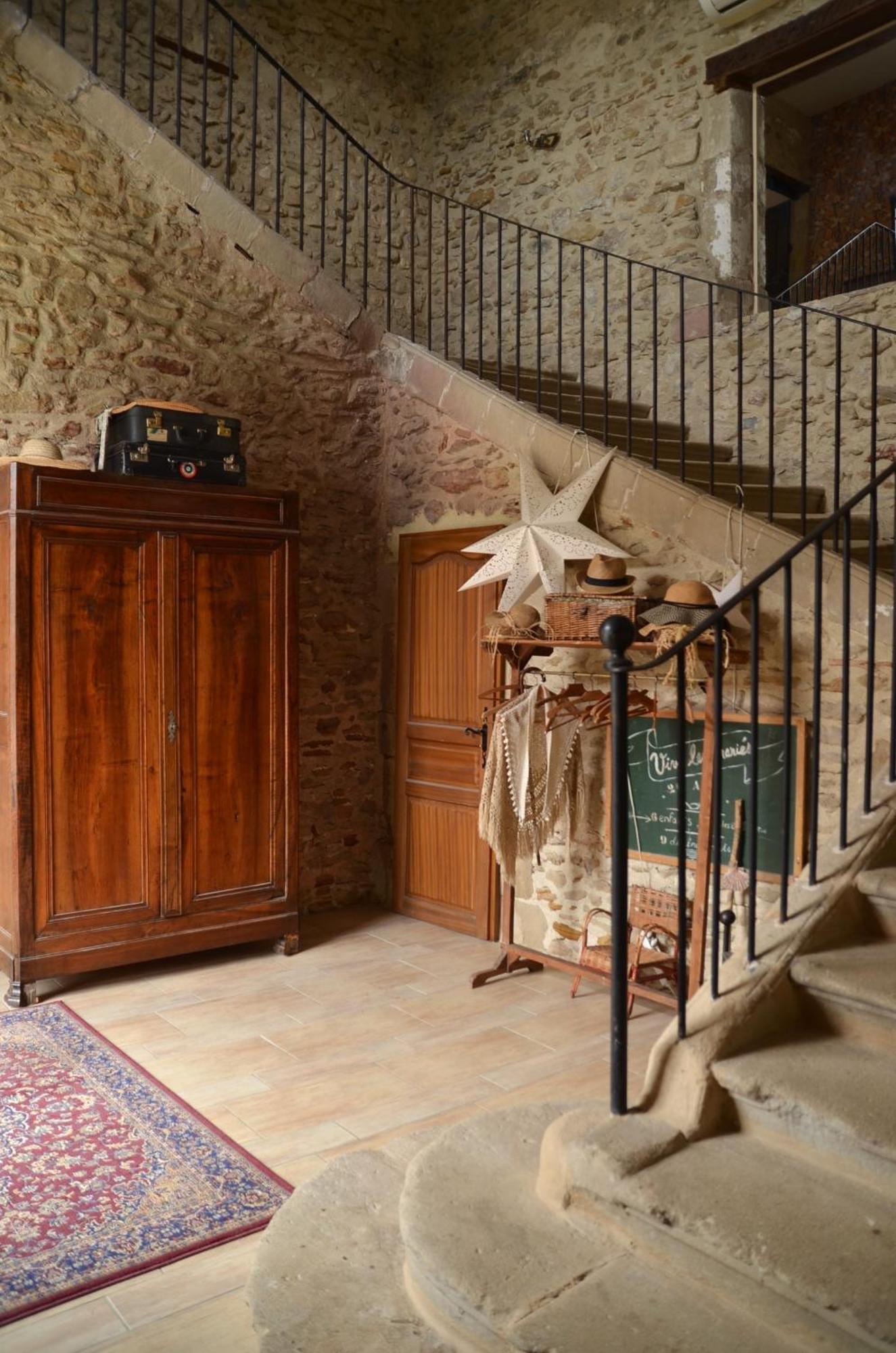 Ferme St Pierre 2 Suites Avec Repas, Piscine, Clim, Cheminee Ou Baignoire Spa Chabeuil Luaran gambar